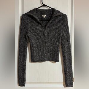 NWOT Aerie Quarter Zip Knit Ribbed Grey Soft Cozy Cropped Sweater Size Medium